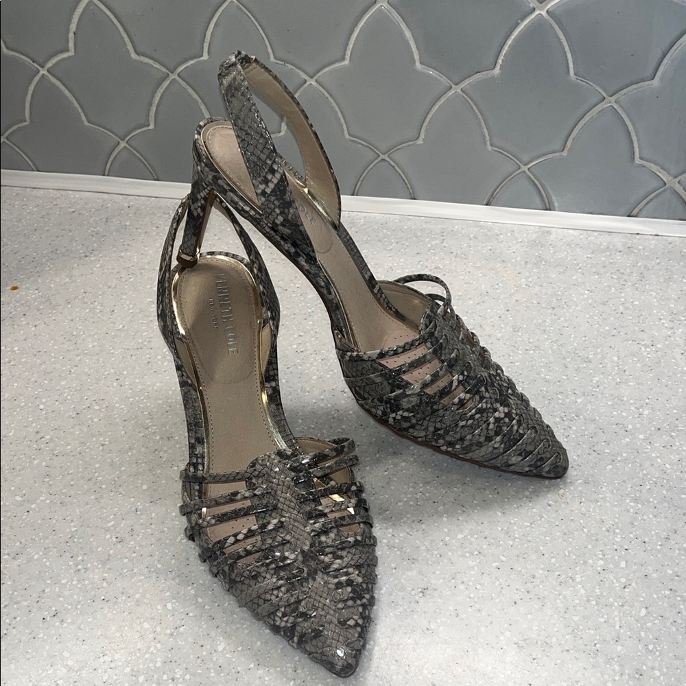 Kenneth Cole Women's Textured Slingback Heels - Gray